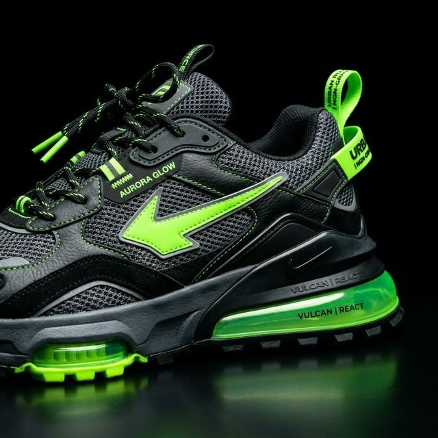 Sneaker One
